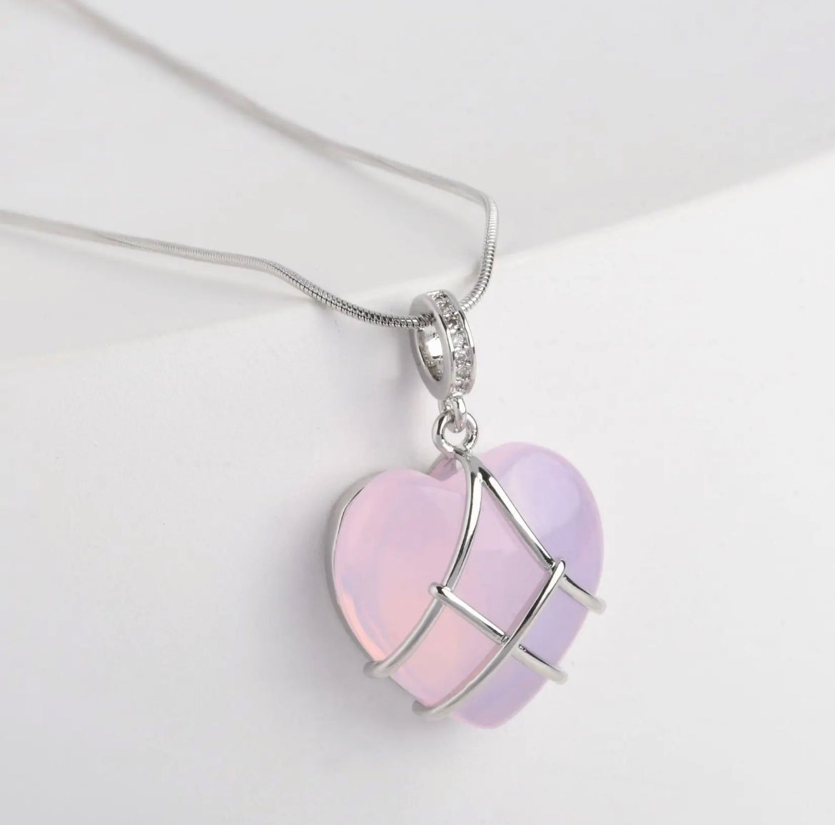 Barbie and the Diamond Castle Heart Necklace