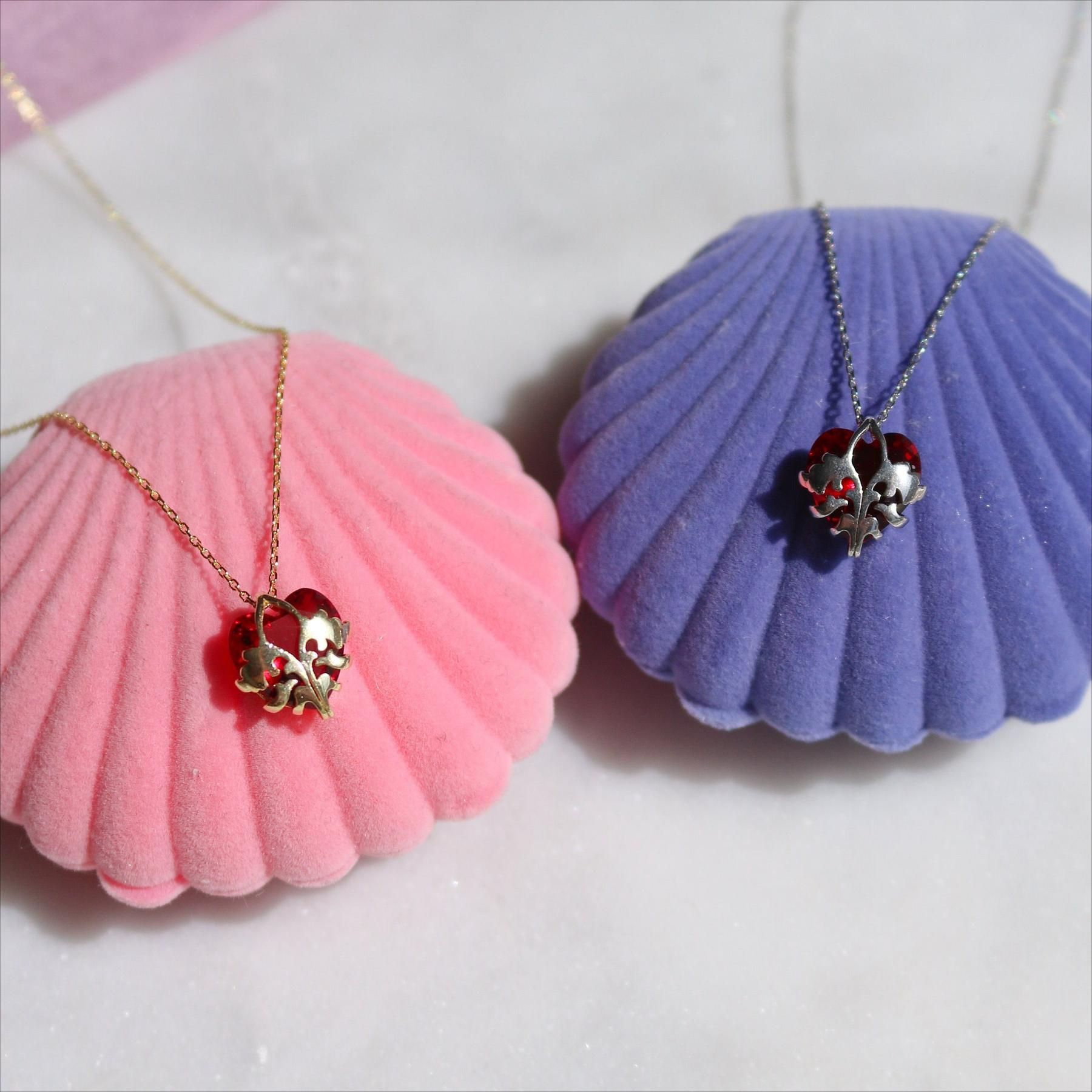 Bloom Winx Club Heart Necklace