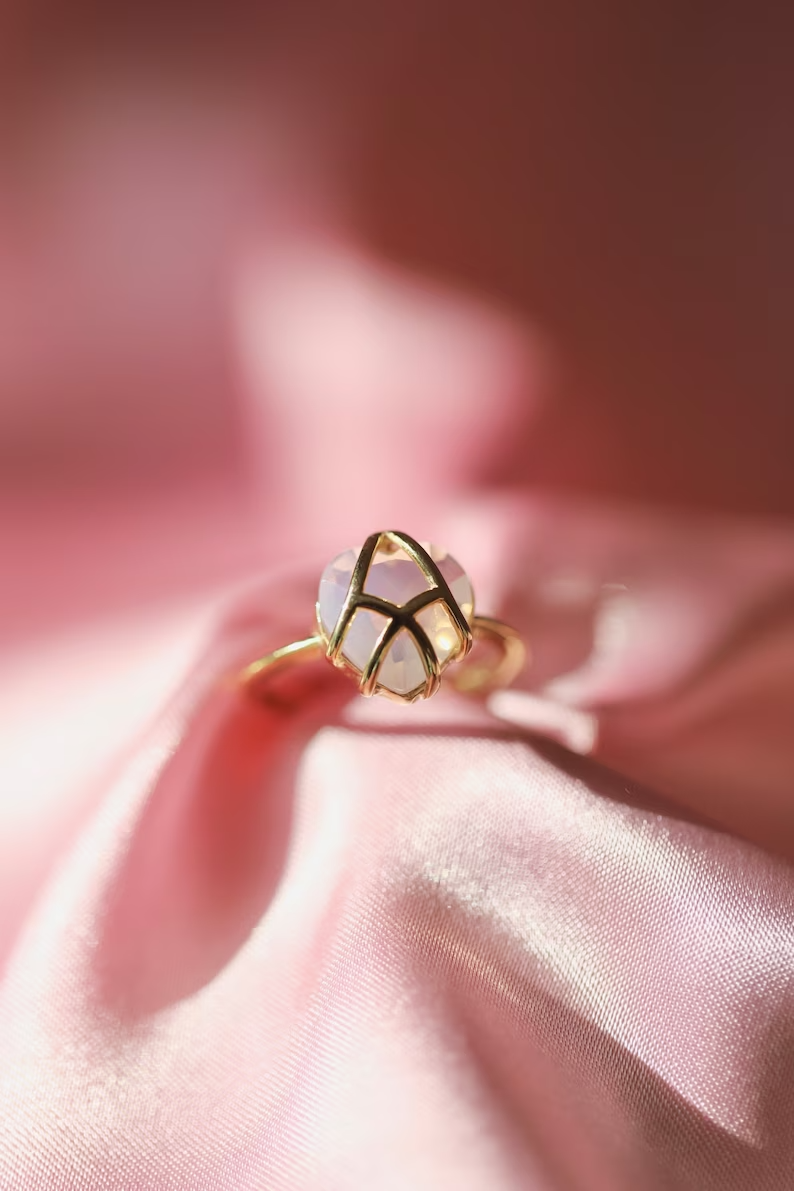 Barbie and the Diamond Castle Princess Liana and Alexa Heart ring