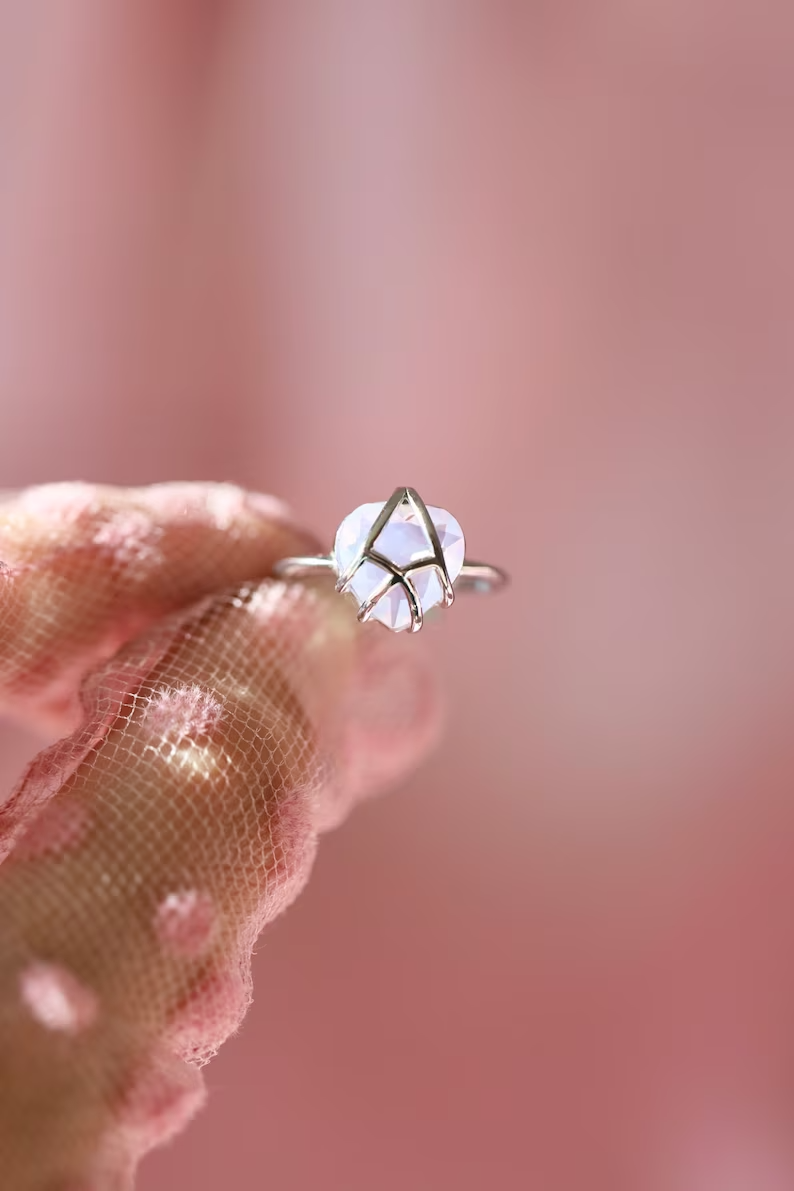 Barbie and the Diamond Castle Princess Liana and Alexa Heart ring