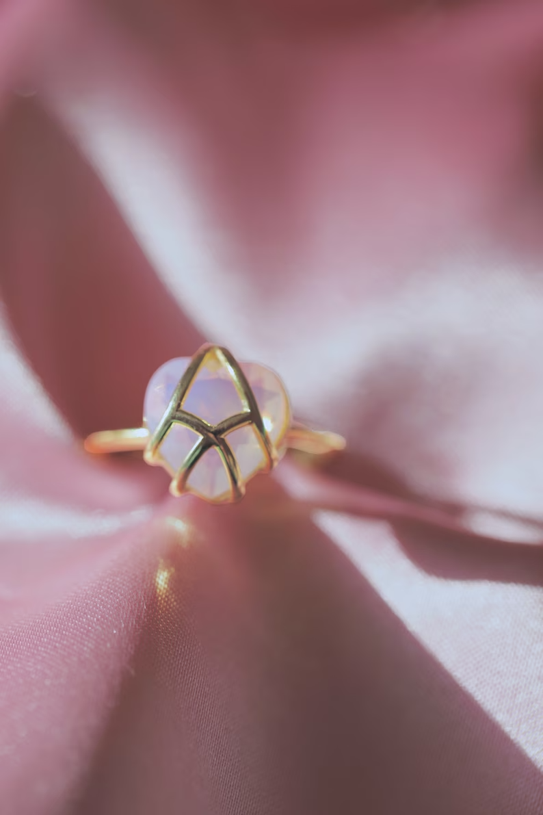 Barbie and the Diamond Castle Princess Liana and Alexa Heart ring
