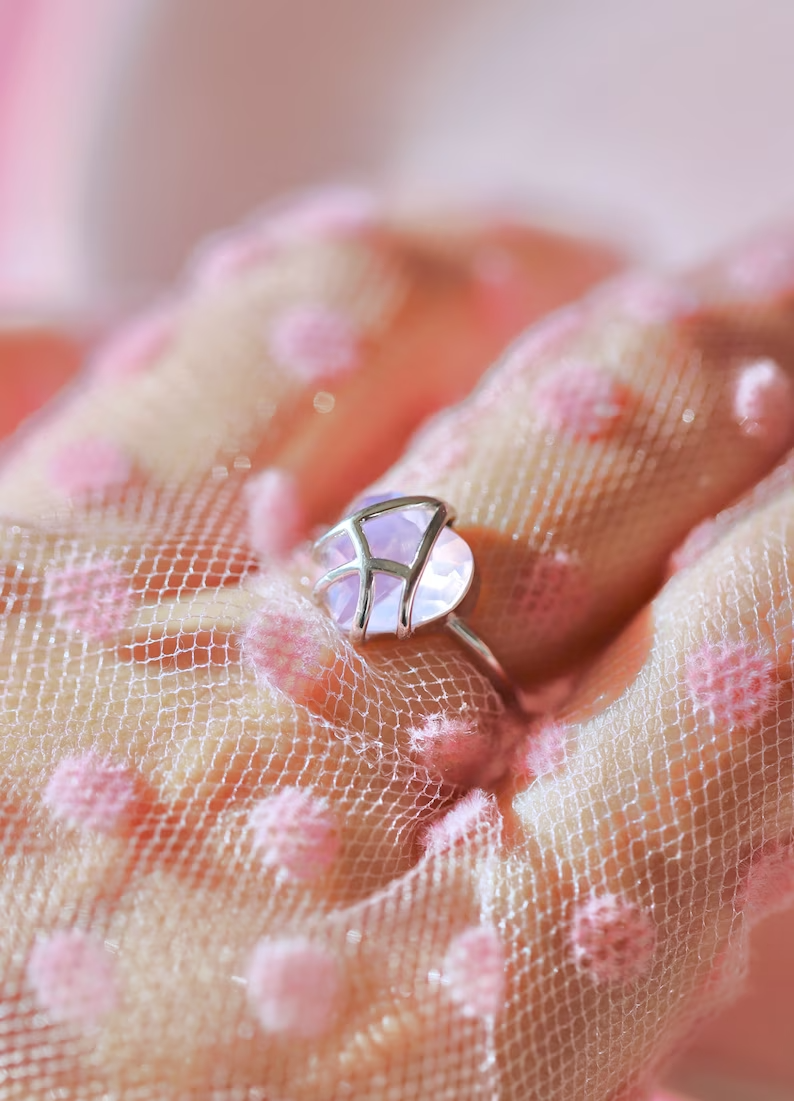 Barbie and the Diamond Castle Princess Liana and Alexa Heart ring