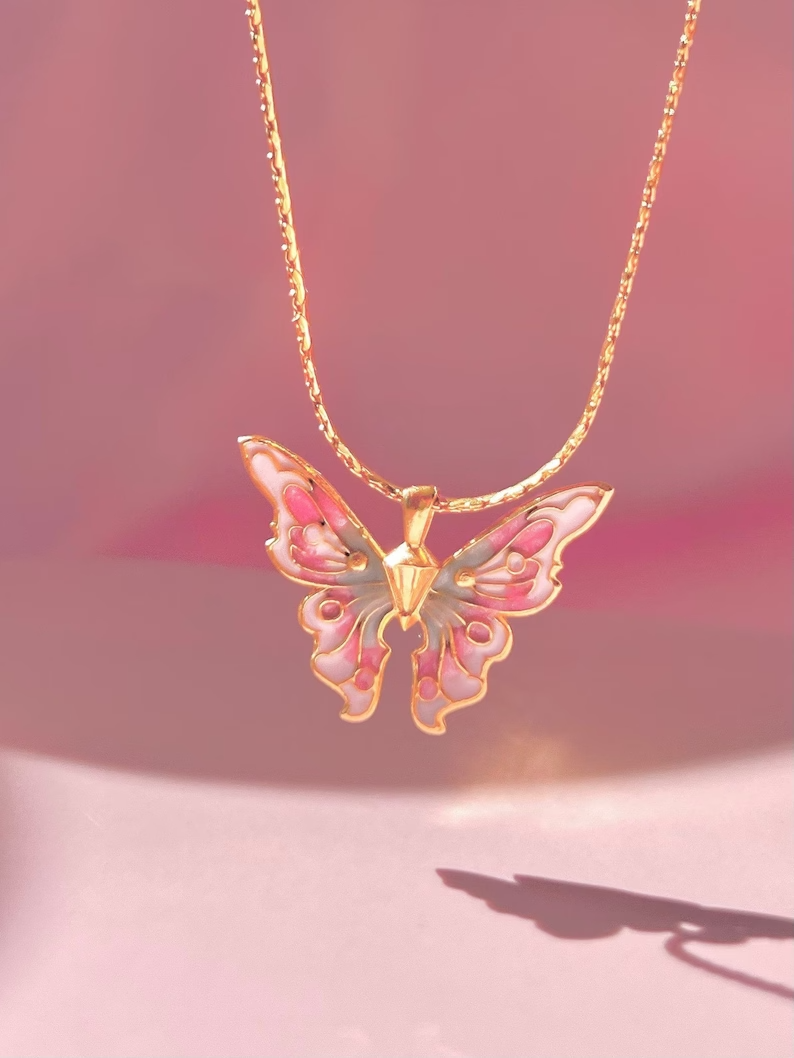 Barbie fairytopia necklace hotsell